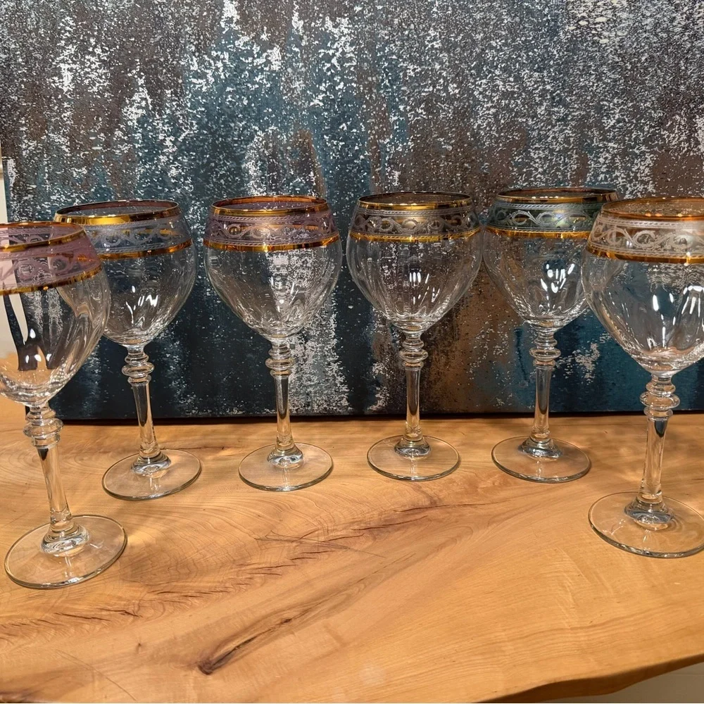 Exquisite Vintage Italian Crystal Wine Glasses by Fumo;‎ Set of 6